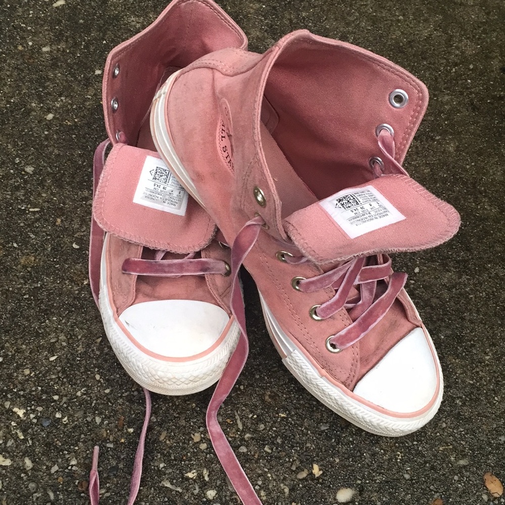 Chuck Taylor All Star Converse Sneakers - Picture 1 of 7